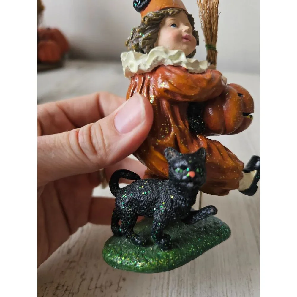 Bethany Lowe cat girl witch trick or treater‎ statue figurine decor